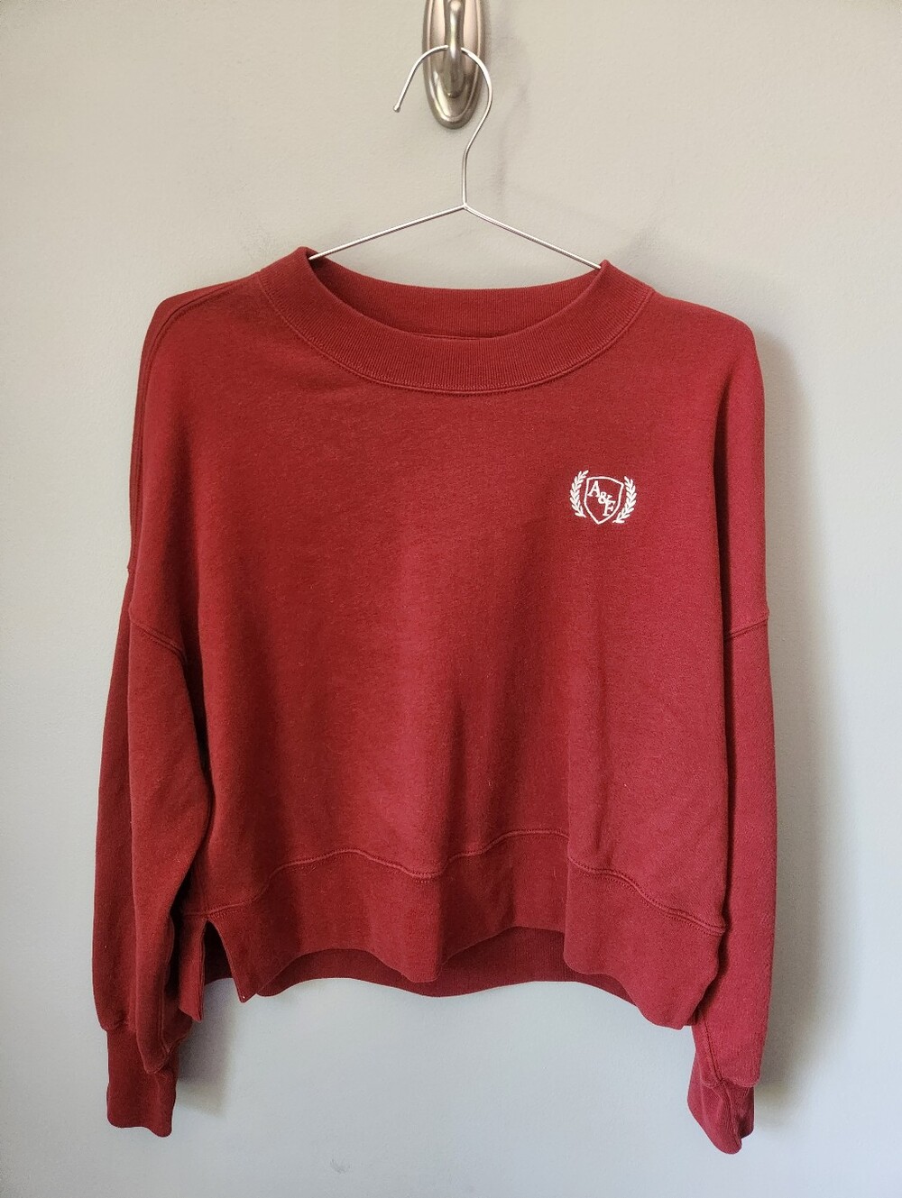 Abercrombie & Fitch Soft A&F Maroon Sweatshirt Women's Size Small
